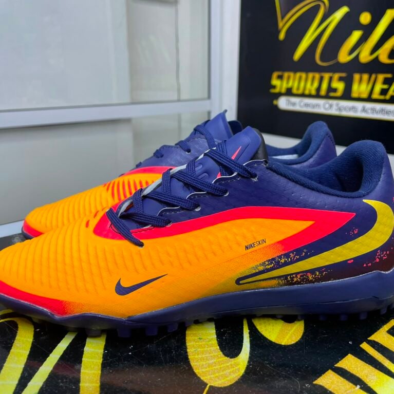 Nike Phantom 6 Trainer
